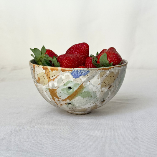 Saleta Berry Bowl / Fruit Colander