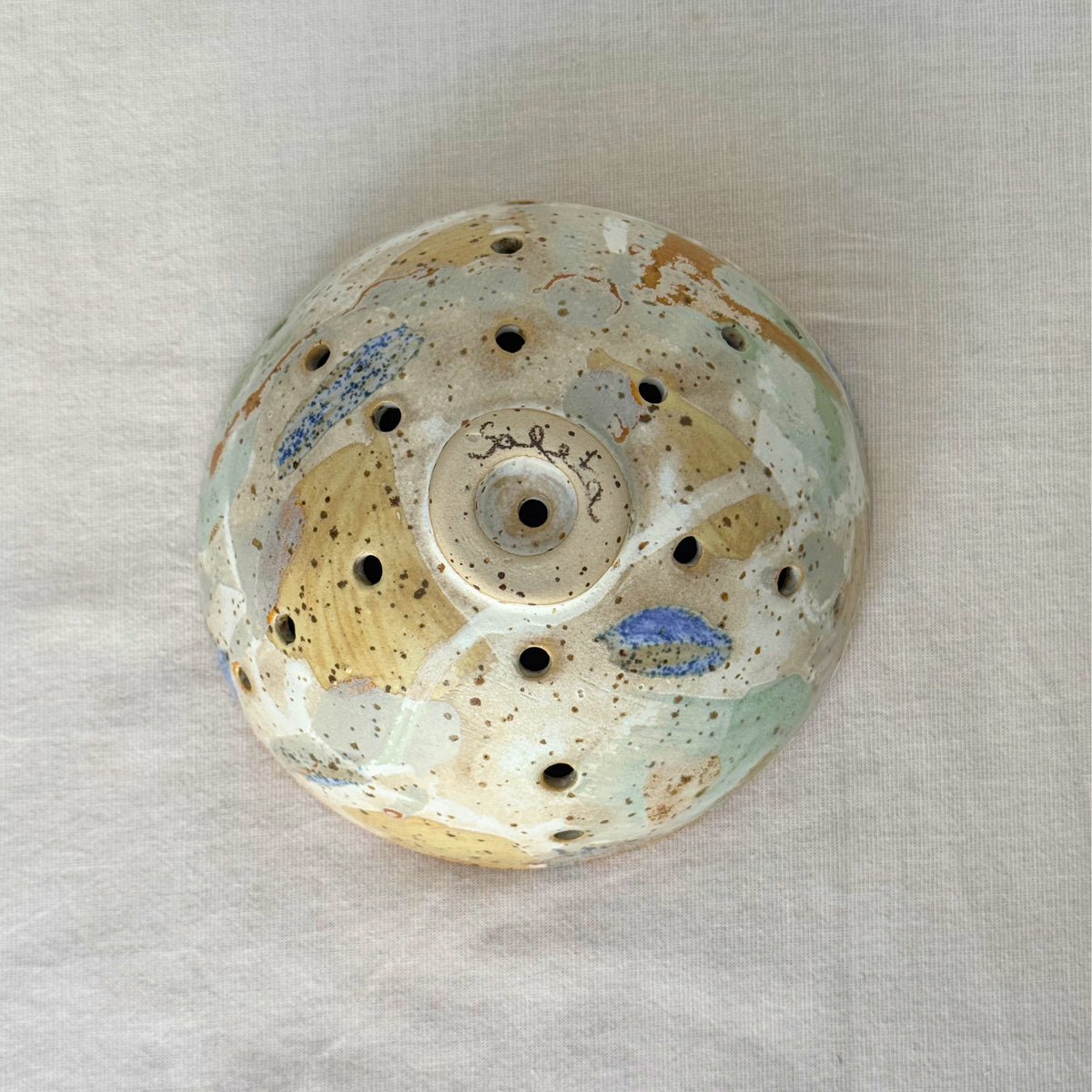 Saleta Berry Bowl / Fruit Colander