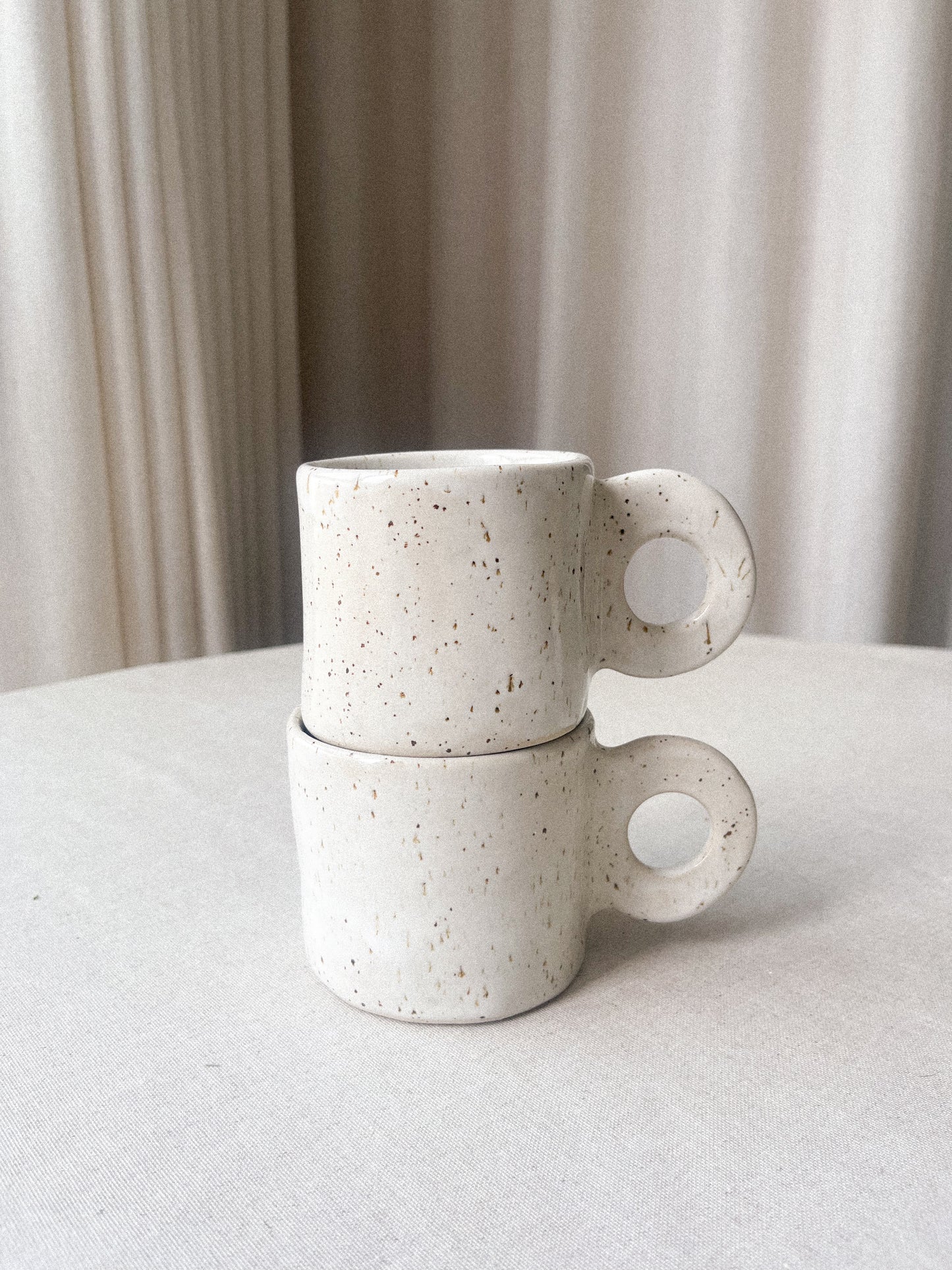 Saleta big mug with round handle - Saleta