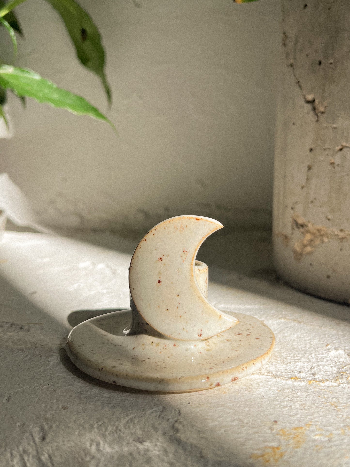 Moon candle holder